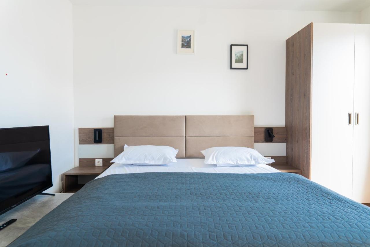 Apartament Triester *